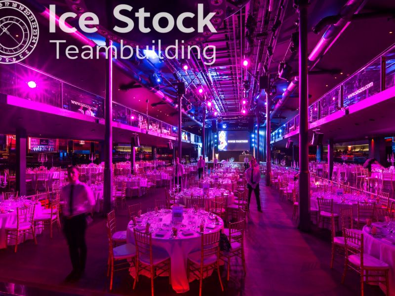 Firemní gala večeře - vyhlašování cen