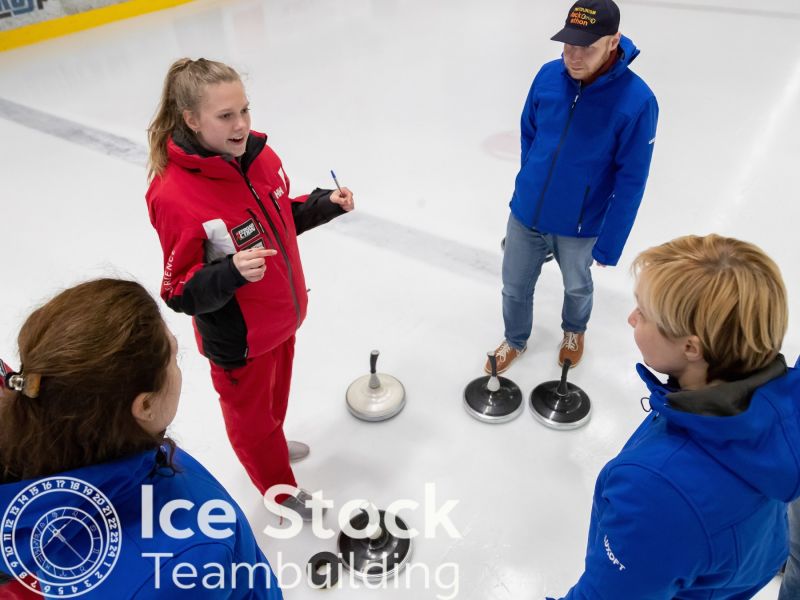 Ice Stock Teambuilding - diskuze ohledně výsledků hry
