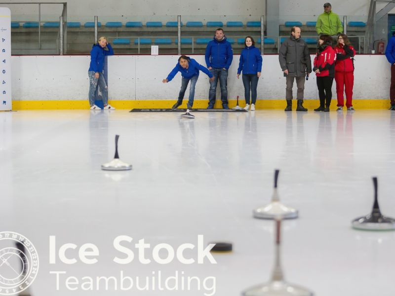 Ice Stock Teambuilding - tým v akci