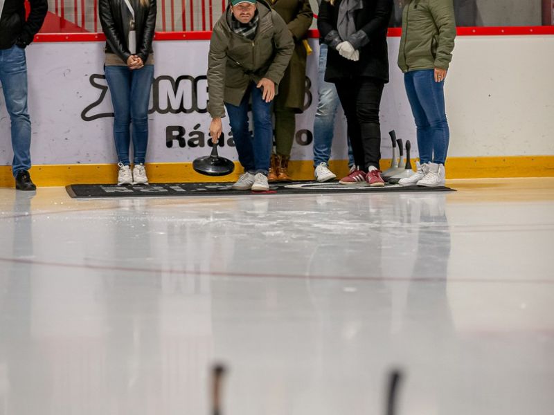 Ice Stock Teambuilding - průběh hry