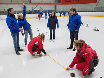 Ice Stock – exciting team building in Prague
